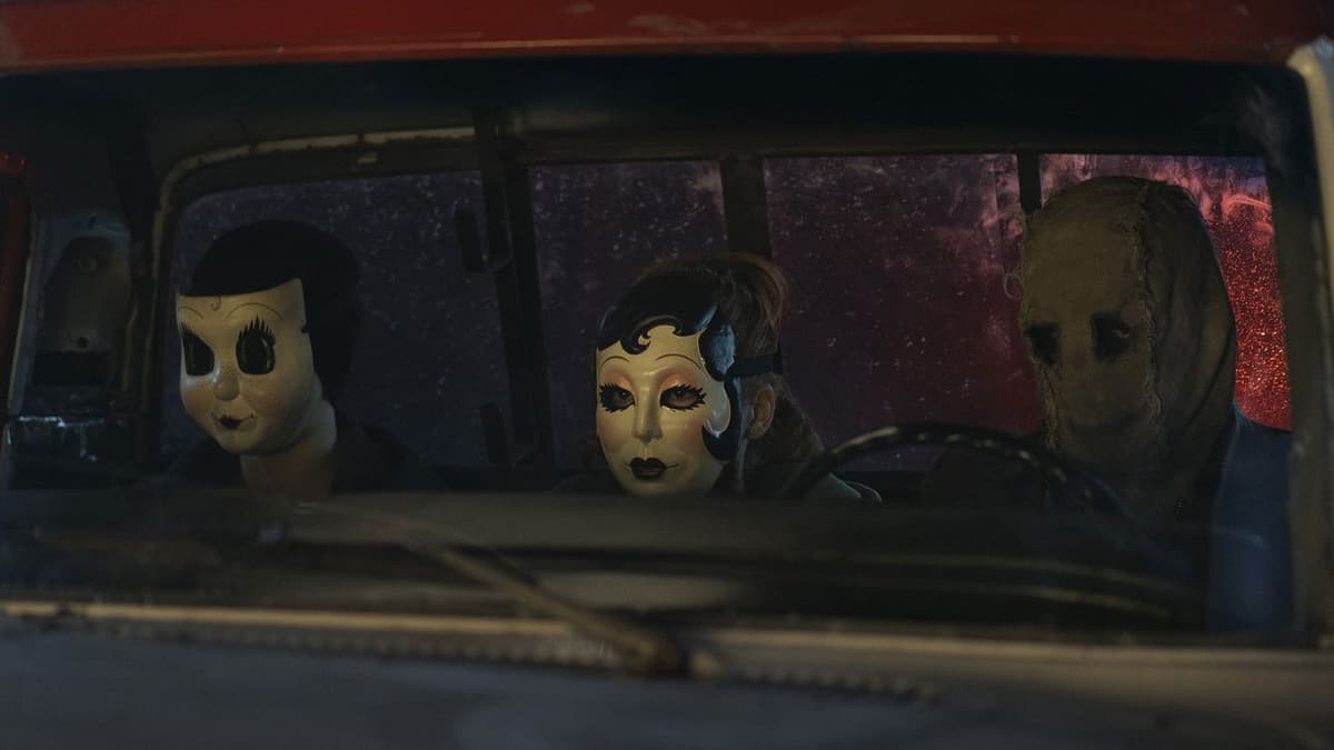 The Strangers: Chapter 3