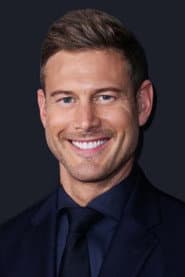 Filme si seriale cu Tom Hopper