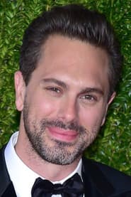Filme si seriale cu Thomas Sadoski