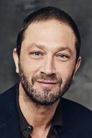 Filme si seriale cu Ebon Moss-Bachrach